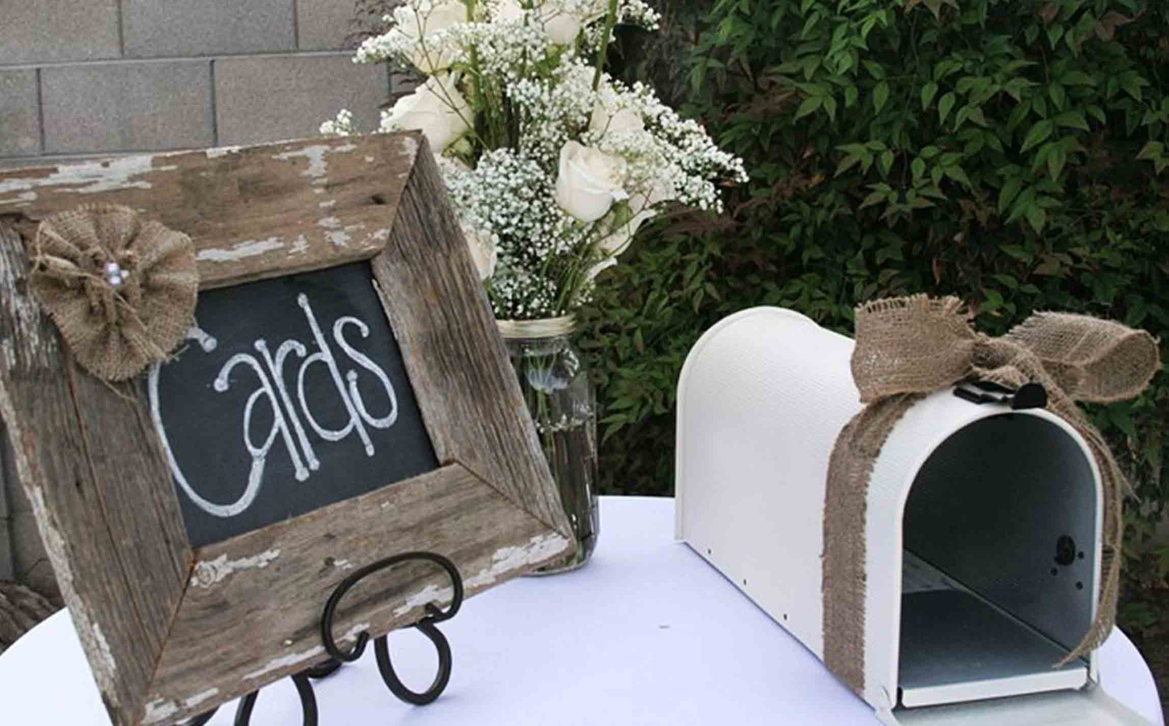 The Best Wedding Table Gift Card Holders | GiftCards.com