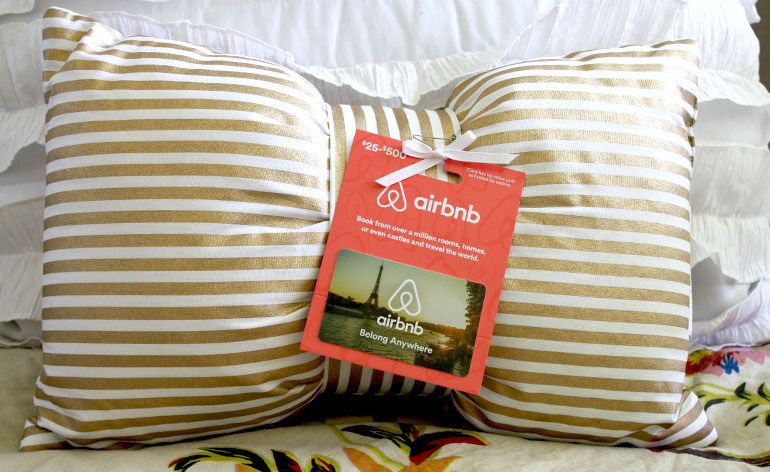 Redeem an Airbnb gift card