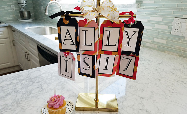 10 Gifts that fit in a card – The Lettering Tree