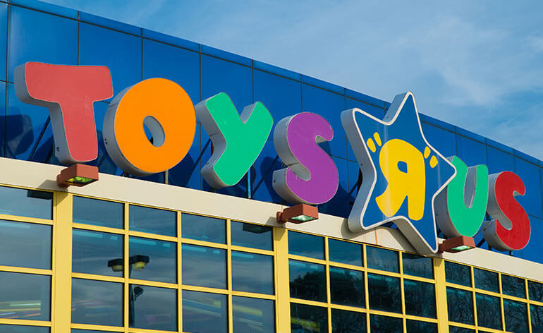 toys r us returning 2019