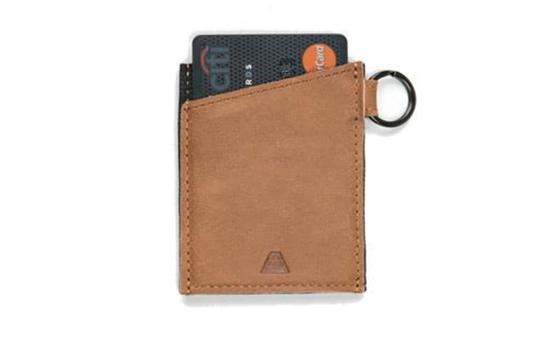 The “Anti-Wallet” Minimalist Wallet with Key Hitch — Tools and Toys