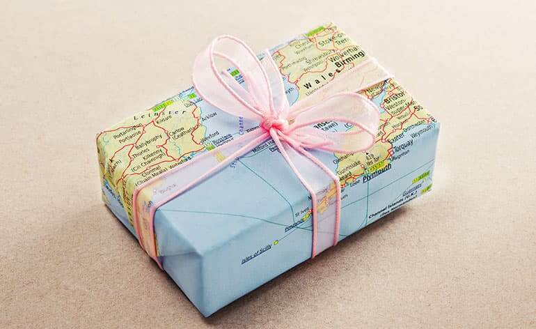 gift packaging supplies canada