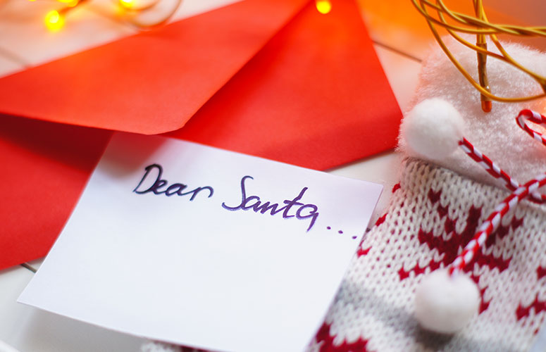santa list with red envelope